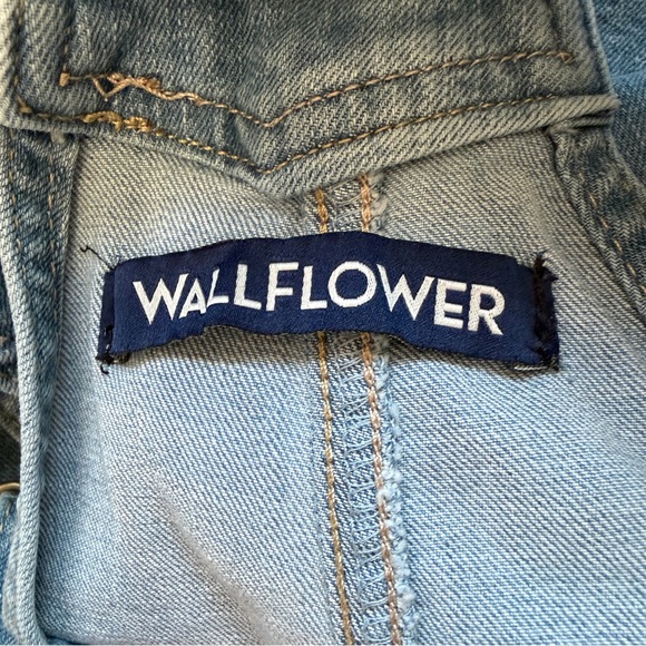 Wallflower Womens Distressed Denim Overalls Shortalls XL Blue Hipster Festival - Picture 2 of 8